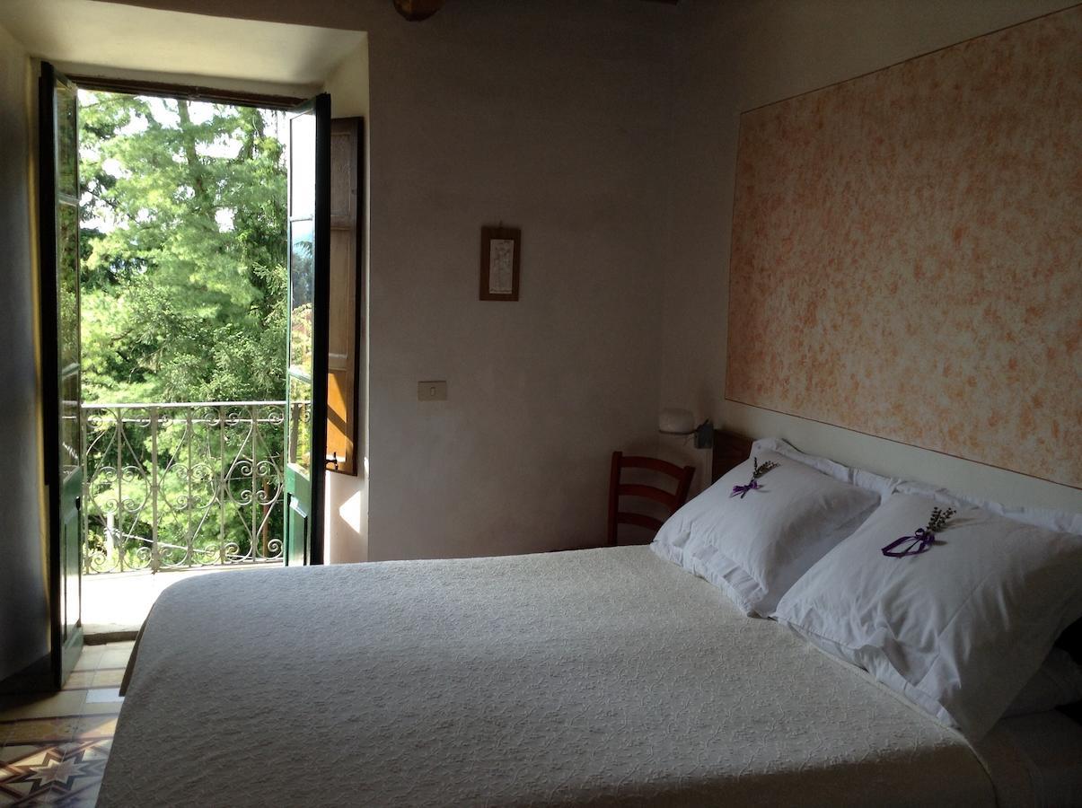 Casa Fontana Tuscany B&B Barga Rum bild